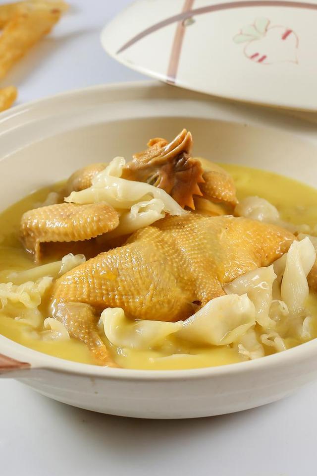 ky.com_巴恩斯祝愿前妻与费舍尔订婚 前妻:他不会来婚礼(图1)