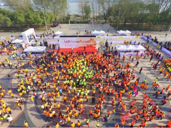 爆料！威少单打勉强支撑，MVP赛季多次犯规‘kycom’(图1)