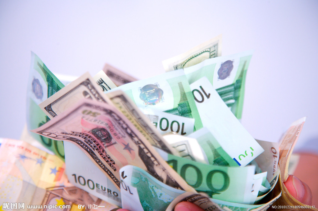 欧冠遭到英超通杀，德甲联赛还爬得起来吗？：ky com(图3)