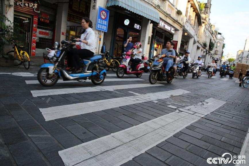 炸香芋片的做法_炸香芋片怎么做_美凤厨房的菜谱_kycom(图1)