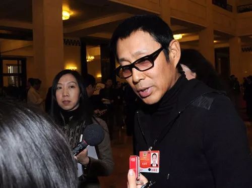 美食做法分享:剁椒金针卷、白菜炖粉条、五彩山药、金针菇炒肉丝:ky com(图2) ky com