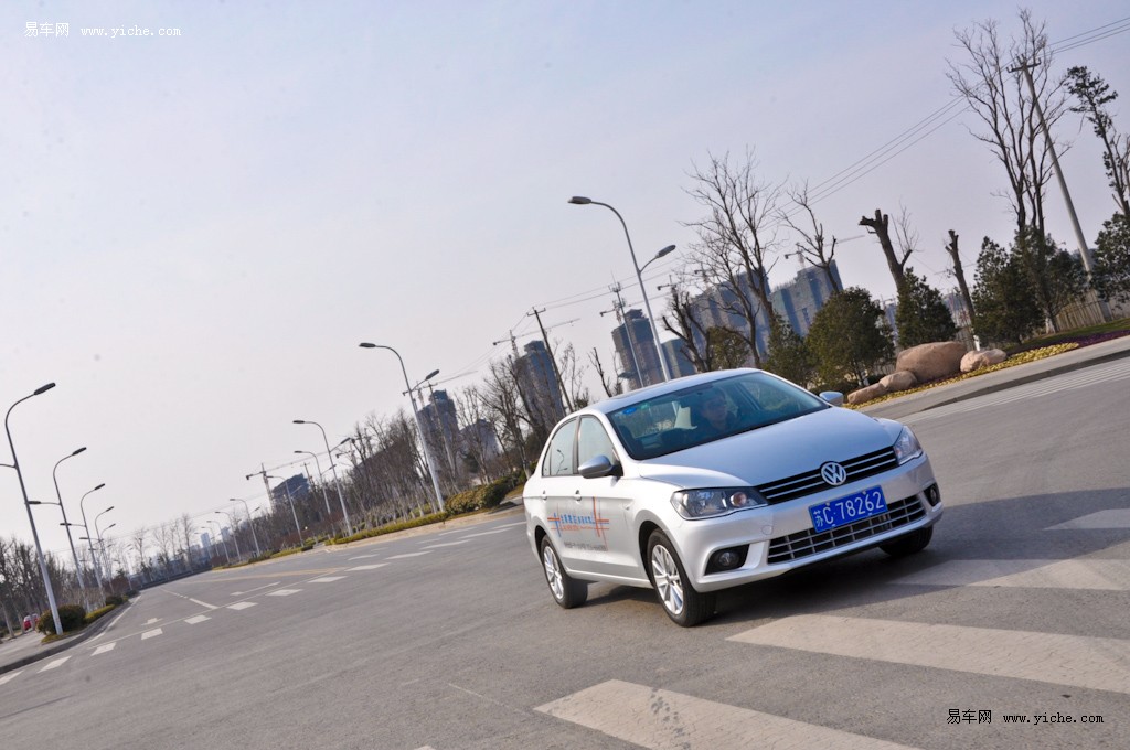 1日德甲推荐:云达不莱梅VS法兰克福_ky.com(图2) 1日德甲推荐:云达不莱梅VS法兰克福_ky.com(图2)