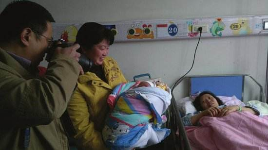 【ky com】穆勒两射一传 拜仁4-2不莱梅取六连胜(图1) 【ky com】穆勒两射一传 拜仁4-2不莱梅取六连胜(图1)