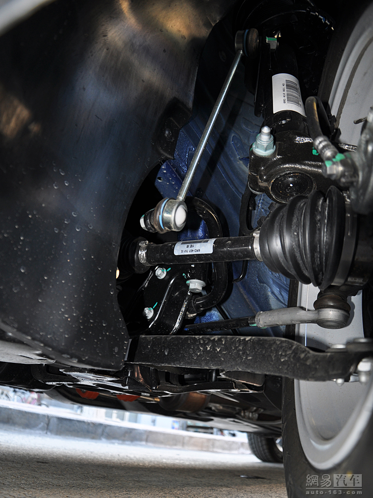 ky.com_特评：平民新帅恐是高层傀儡 想续命唯自己争气(图1)