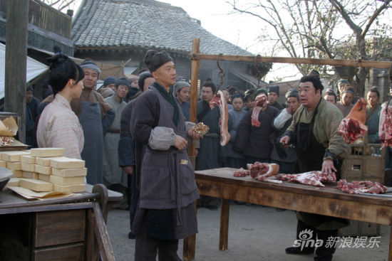 ky com|奇才双枪58分延续25+魔咒 比尔遭6犯险找裁判PK(图2) ky com