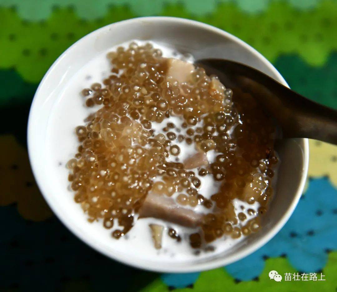 “ky com”
2021.01.11：给Siripan妈妈做罗宋汤+葱花饼(图6)