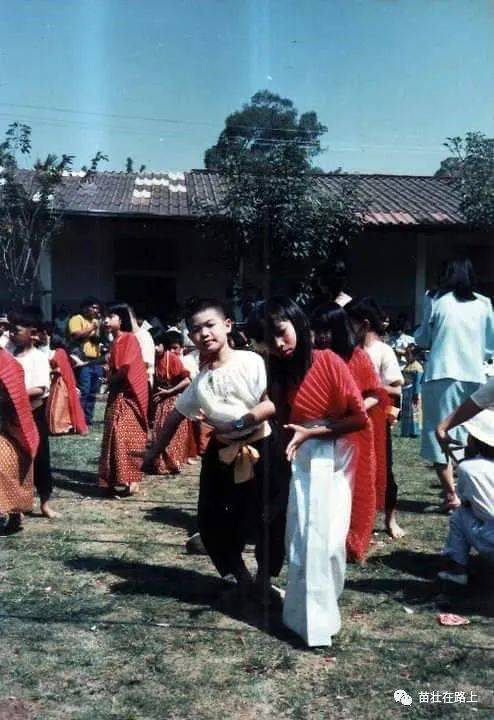 “ky com”
2021.01.11：给Siripan妈妈做罗宋汤+葱花饼(图12)