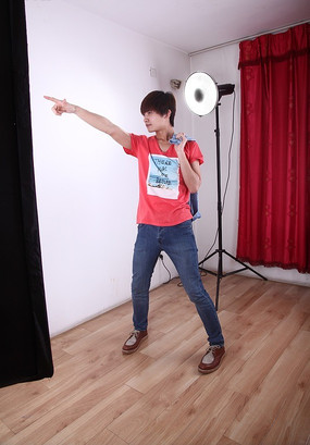 ‘ky com’詹姆斯：新赛季目标冠军 对湖人现状感到乐观(图2)