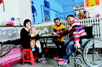 “ky com”德甲欧联杯三队同时获胜(图2) “ky com”德甲欧联杯三队同时获胜(图2)