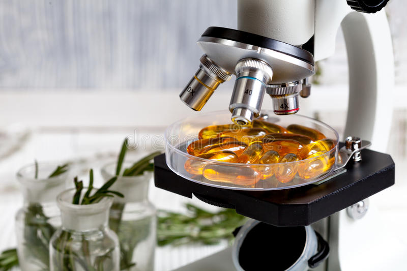 ky com：挖角艾贝尔？门兴高层：拜仁就会给人制造不安(图1)