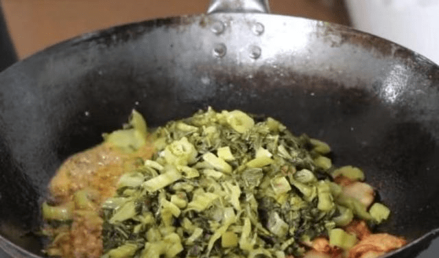 
做炖菜时 是大火炖还是小火炖！许多人做错 这才是炖菜正确做法：kycom(图6)