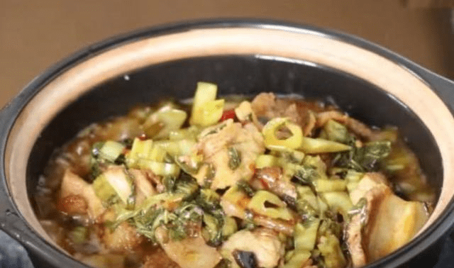 
做炖菜时 是大火炖还是小火炖！许多人做错 这才是炖菜正确做法：kycom(图8)