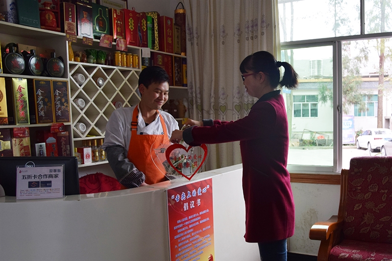 遗憾了！库里腹股沟拉伤 将无缘出战篮网【ky.com】(图2)